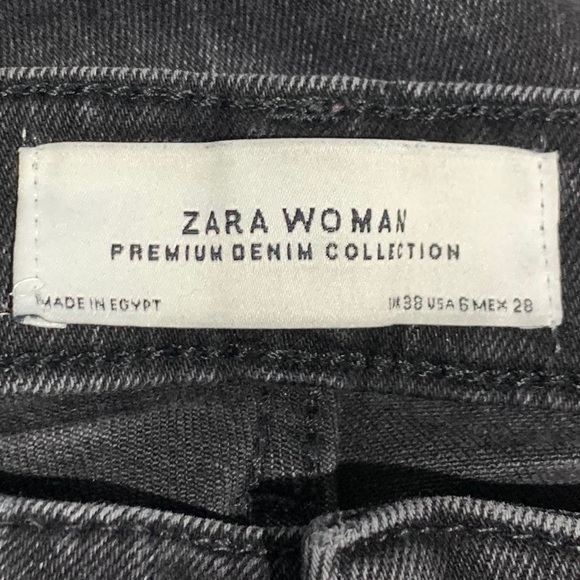 Zara Mid Rise Skinny Fit Raw Hem Distressed Jeans Vintage Black Wash Size 6 EUC - Picture 10 of 12